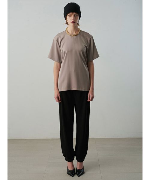 Henon.(ヘノン)の「スリムテーパードパンツ(その他パンツ・レディース・レッド/ブラック・36/38)」の6枚目の写真