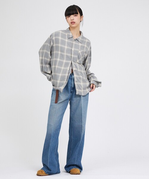 REMI RELIEF(レミレリーフ)の「【REMI RELIEF / レミレリーフ】レーヨンオンブレーチェックシャツ(シャツ/ブラウス・レディース・グレー/ブラック・フリー)」の13枚目の写真