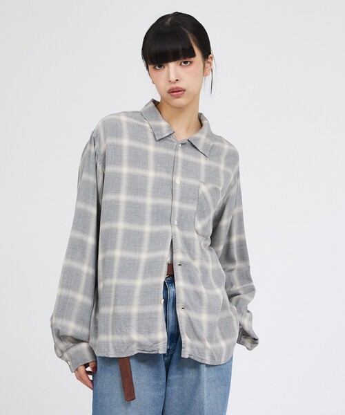 REMI RELIEF(レミレリーフ)の「【REMI RELIEF / レミレリーフ】レーヨンオンブレーチェックシャツ(シャツ/ブラウス・レディース・グレー/ブラック・フリー)」の14枚目の写真
