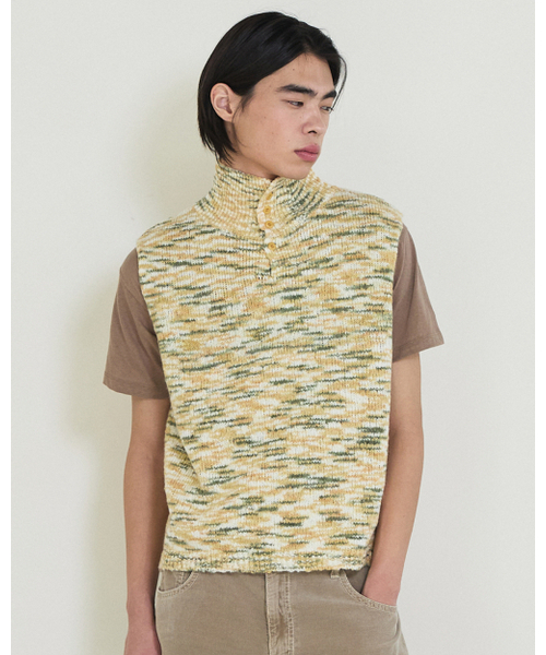 THEENDQUESTION（ジエンドクエスチョン）の「Wool boucle vest / GREEN（ベスト・レディース・その他・1/2）」の2枚目の写真