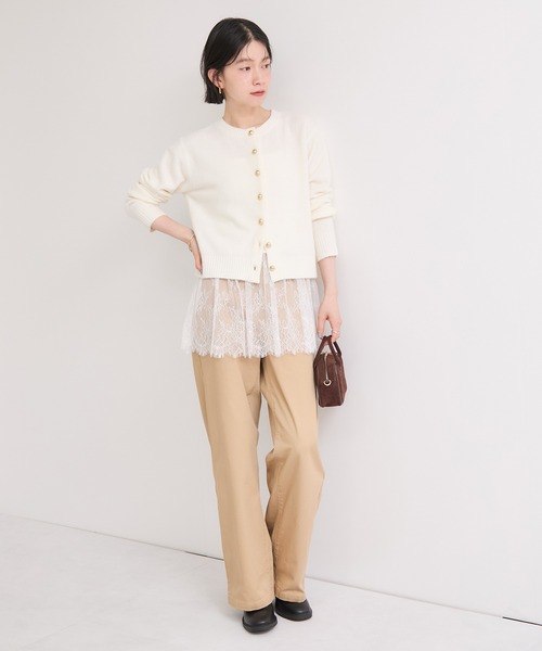 le cercle ADAM ET ROPE'(ルセルクルアダムエロペ)の「ゴールドボタンショートカーディガン(カーディガン/ボレロ・レディース・ブラック/ホワイト/サックスブルー/グレー・FREE)」の9枚目の写真