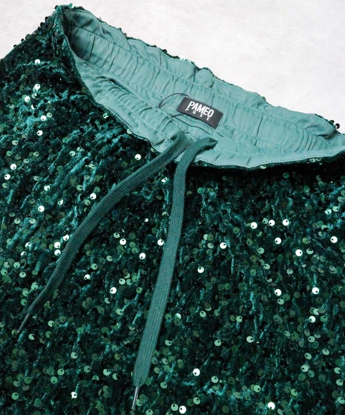 PAMEO POSE(パメオポーズ)の「★PAMEO POSE★スパンコール スリットミニスカート(スカート・レディース・グリーン・FREE)」の5枚目の写真