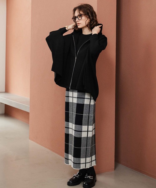 ELFRANK(エルフランク)の「【2026AW】【M~Lサイズ展開】オーバーサイズジップアップポンチョパーカー《着用動画あり》(パーカー・レディース・オフホワイト/ブラック・L/M)」の10枚目の写真