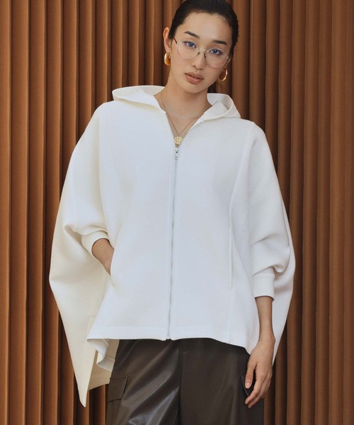 ELFRANK(エルフランク)の「【2026AW】【M~Lサイズ展開】オーバーサイズジップアップポンチョパーカー《着用動画あり》(パーカー・レディース・オフホワイト/ブラック・L/M)」の12枚目の写真