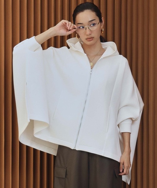 ELFRANK(エルフランク)の「【2026AW】【M~Lサイズ展開】オーバーサイズジップアップポンチョパーカー《着用動画あり》(パーカー・レディース・オフホワイト/ブラック・L/M)」の15枚目の写真