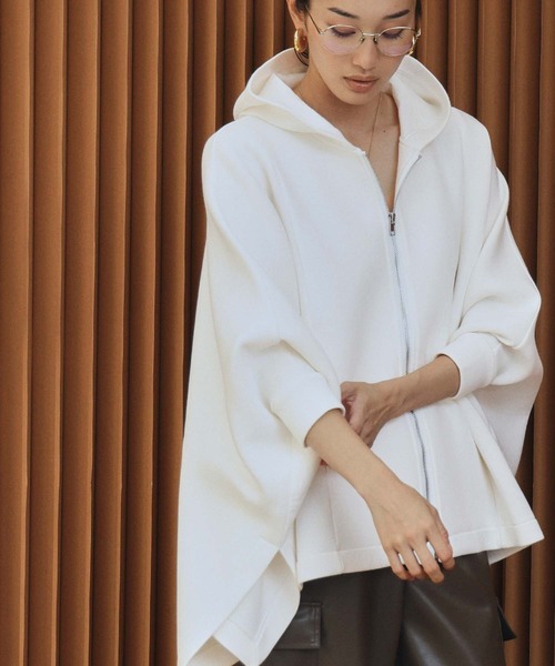 ELFRANK(エルフランク)の「【2026AW】【M~Lサイズ展開】オーバーサイズジップアップポンチョパーカー《着用動画あり》(パーカー・レディース・オフホワイト/ブラック・L/M)」の16枚目の写真