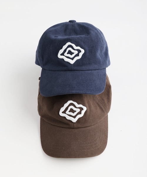 NAKER(ネイカー)の「UMBRO × NAKER/アンブロ 別注 ヴィンテージライクロゴキャップ(キャップ・メンズ・ネイビー/ブラウン・FREE)」の9枚目の写真