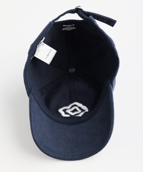 NAKER(ネイカー)の「UMBRO × NAKER/アンブロ 別注 ヴィンテージライクロゴキャップ(キャップ・メンズ・ネイビー/ブラウン・FREE)」の16枚目の写真