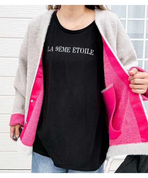 Q(キュー)の「【着回し抜群】ラグランロゴロンT 秋冬(Tシャツ/カットソー・レディース・パープル/グレイッシュベージュ/ブラック・MEDIUM)」の12枚目の写真