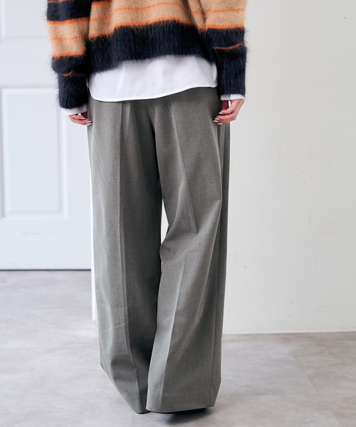 U by SPICK&SPAN(ユーバイスピックアンドスパン)の「裏起毛タックパンツ(スラックス・レディース・チャコールグレー/ブラウン・36/38)」の10枚目の写真