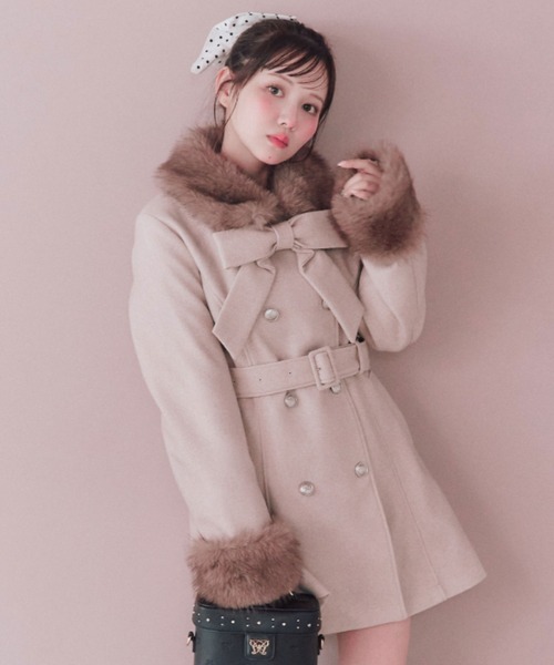 OLIVE des OLIVE(オリーブデオリーブ)の「Snow Ribbon コート(ステンカラーコート・レディース・ブラック/グレー/ベージュ/アイボリー・MEDIUM/SMALL)」の4枚目の写真