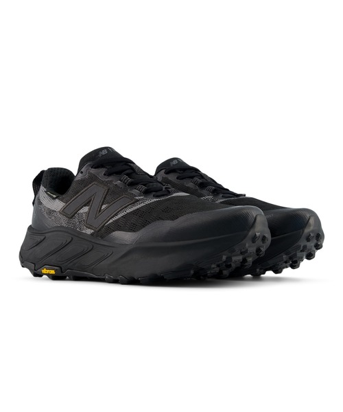 NEW BALANCE(ニューバランス)の「Fresh Foam X Hierro v9 GORE-TEX(R)(スニーカー・メンズ・ブラック・29.0cm/25.0cm/25.5cm/26.0cm/26.5cm/27.5cm/27.0cm/28.5cm/28.0cm)」の2枚目の写真