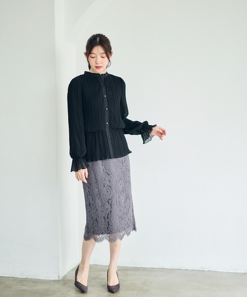 12Twelve Agenda（トゥエルブ　アジェンダ）の「総プリーツペプラムブラウス（シャツ/ブラウス・レディース・ブラック/アイボリー・M）」の15枚目の写真