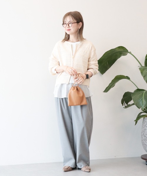 AMERICAN HOLIC(アメリカンホリック)の「裾異素材プルオーバー(Tシャツ/カットソー・レディース・オフホワイト/ブラック・FREE)」の7枚目の写真