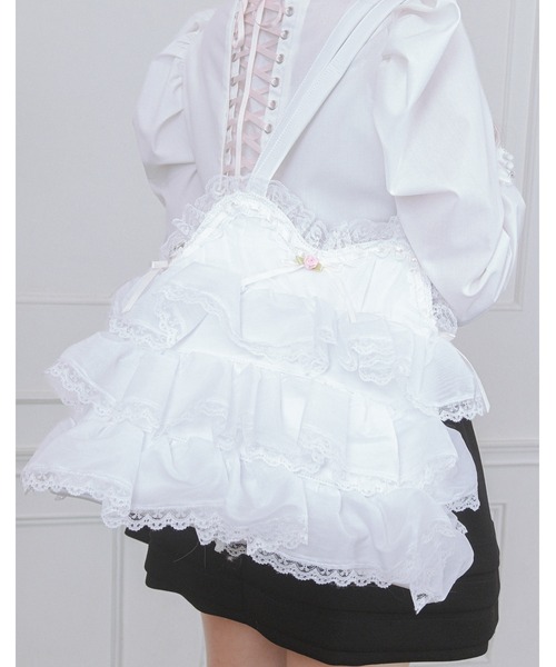 Fiorforte(フィオルフォルテ)の「baby doll tote bag(トートバッグ・レディース・ホワイト・FREE)」の1枚目の写真