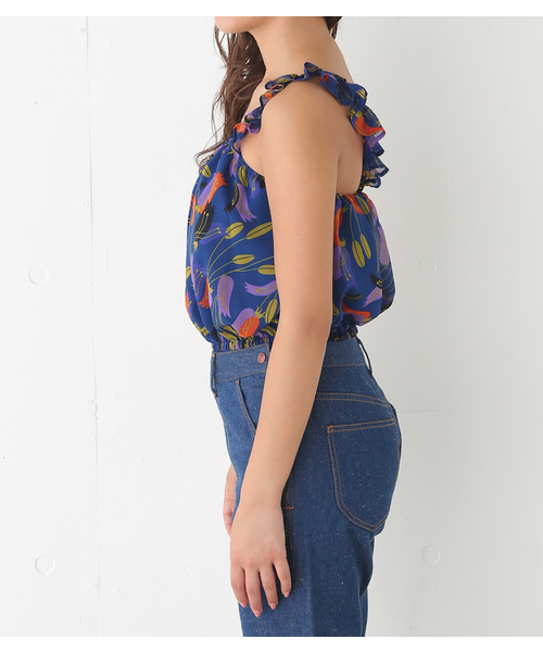 SLY(スライ)の「KIELO FLOWER フリルTOPS(タンクトップ・レディース・ダークグリーン/レッド/ネイビー・FREE)」の17枚目の写真