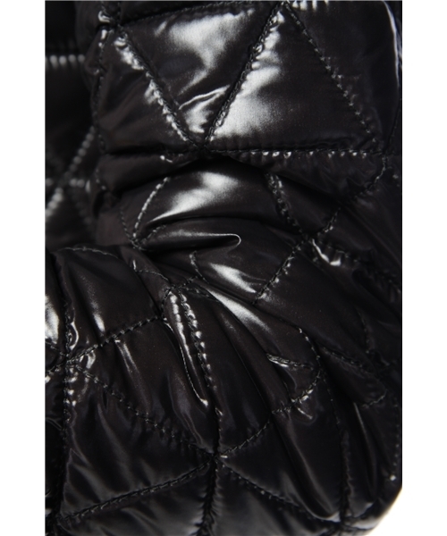 NANO universe（ナノユニバース）の「DUVETICA/Damia（ダウン  