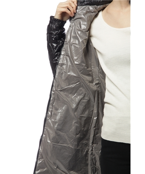 NANO universe（ナノユニバース）の「DUVETICA/Damia（ダウン  