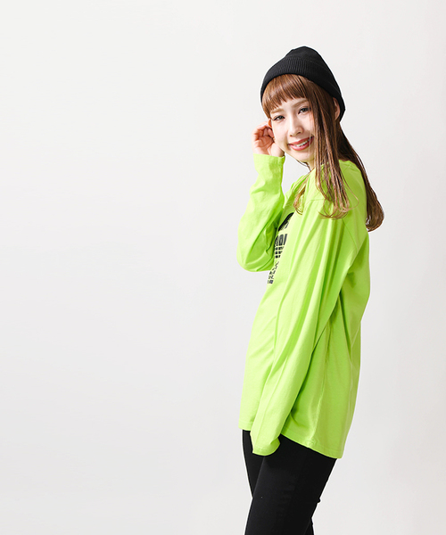 WEGO(ウィゴー)の「WEGO/GIRLロゴプリントロングTシャツ(Tシャツ/カットソー・レディース・ブラック/ライム/ホワイト・FREE)」の21枚目の写真