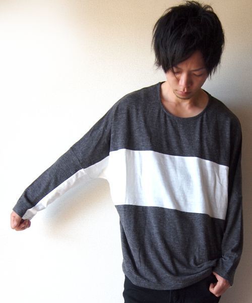 BEATJIVE（ビートジャイブ）の「ドルマンスリーブワイドシルエットニットセーター メンズ（ニット/セーター・メンズ・チャコールグレー/ブラック/レッド系その他/レッド系その他2/ブラック系その他・FREE）」の4枚目の写真