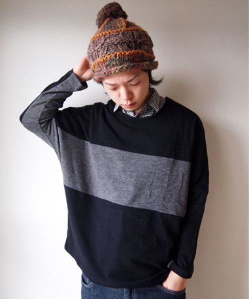 BEATJIVE（ビートジャイブ）の「ドルマンスリーブワイドシルエットニットセーター メンズ（ニット/セーター・メンズ・チャコールグレー/ブラック/レッド系その他/レッド系その他2/ブラック系その他・FREE）」の2枚目の写真