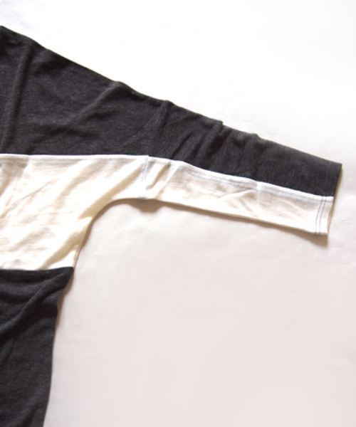 BEATJIVE（ビートジャイブ）の「ドルマンスリーブワイドシルエットニットセーター メンズ（ニット/セーター・メンズ・チャコールグレー/ブラック/レッド系その他/レッド系その他2/ブラック系その他・FREE）」の11枚目の写真