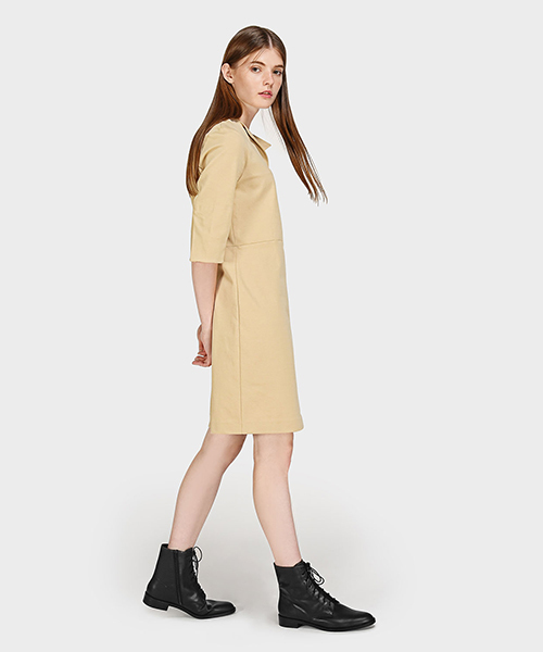 CHARLES & KEITH(チャールズ & キース)の「レースアップカフブーツ / LACE-UP CALF BOOTS(ブーツ・レディース・オリーブ/ブラック・22.5cm/23.5cm/23cm/24.5cm/25cm)」の9枚目の写真