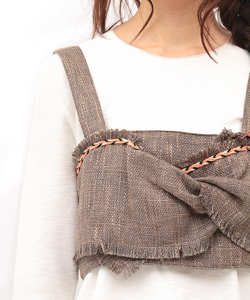 チチカカ(チチカカ)の「ツィードブレードビスチェ プルオーバー(キャミソール・レディース・ベージュ/ネイビー・FREE)」の9枚目の写真