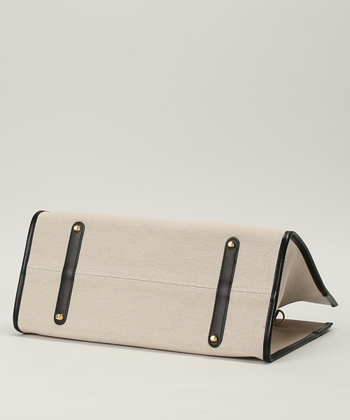 VIOLAd'ORO（ヴィオラドーロ）の「《WEB限定》VIOLA d’ORO キャンバス*レザートート◆（トートバッグ・レディース・ナチュラル・FREE）」の10枚目の写真