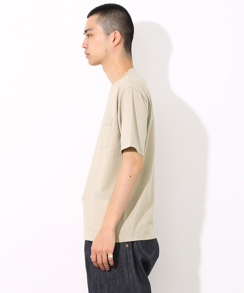 ADAM ET ROPE'(アダムエロペ)の「AW ラグジュアリーコットンクルーネックTシャツ(Tシャツ/カットソー・メンズ・ホワイト/ベージュ/ネイビー・S/M/L)」の6枚目の写真