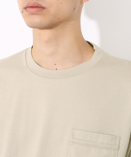 ADAM ET ROPE'(アダムエロペ)の「AW ラグジュアリーコットンクルーネックTシャツ(Tシャツ/カットソー・メンズ・ホワイト/ベージュ/ネイビー・S/M/L)」の8枚目の写真