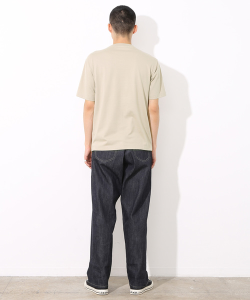 ADAM ET ROPE'(アダムエロペ)の「AW ラグジュアリーコットンクルーネックTシャツ(Tシャツ/カットソー・メンズ・ホワイト/ベージュ/ネイビー・S/M/L)」の15枚目の写真