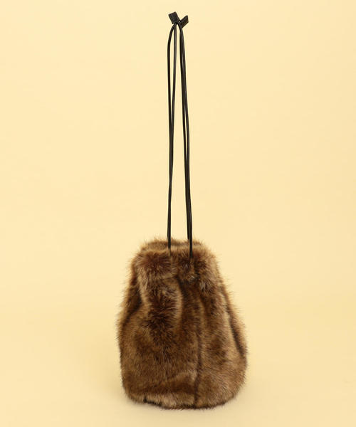 BEAUTY&YOUTH UNITED ARROWS（ビューティーアンドユースユナイテッドアローズ）の「BY∴ フェイクファードローストバッグ（ショルダーバッグ・レディース・ブラウン・FREE）」の6枚目の写真