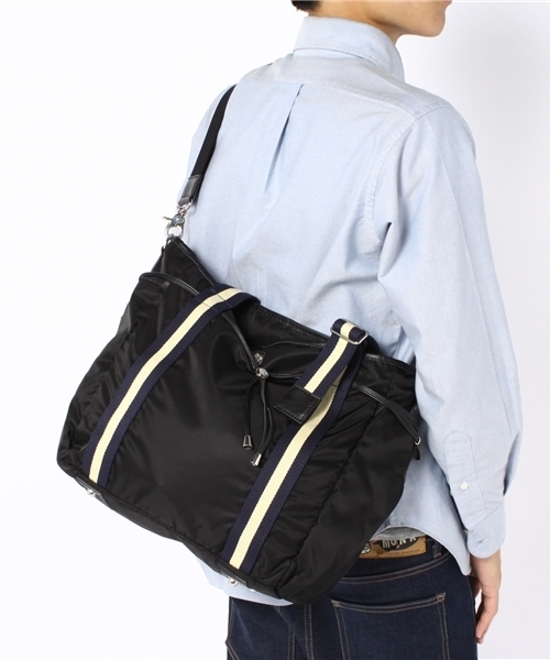 NANO universe（ナノユニバース）の「Orobianco(オロビアンコ)/ ARINNA NANO  トート（トートバッグ・メンズ・ブラック/ネイビー・FREE）」の4枚目の写真