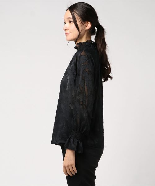 NARACAMICIE(ナラカミーチェ)の「カットジャカードシフォンブラウス(シャツ/ブラウス・レディース・ホワイト/ブラック/ブラウン・MEDIUM)」の10枚目の写真