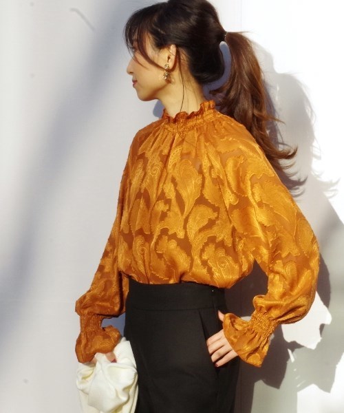 NARACAMICIE(ナラカミーチェ)の「カットジャカードシフォンブラウス(シャツ/ブラウス・レディース・ホワイト/ブラック/ブラウン・MEDIUM)」の3枚目の写真