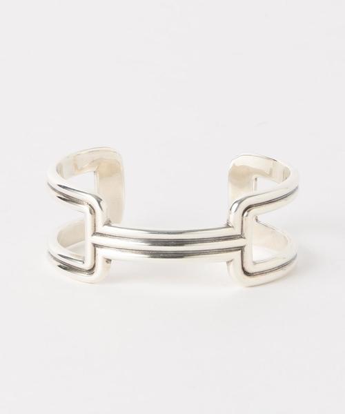 【美品】フィリップオーディベール　square line バングル PHILIPPE AUDIBERT（フィリップ オーディベール）の「PHILIPPE