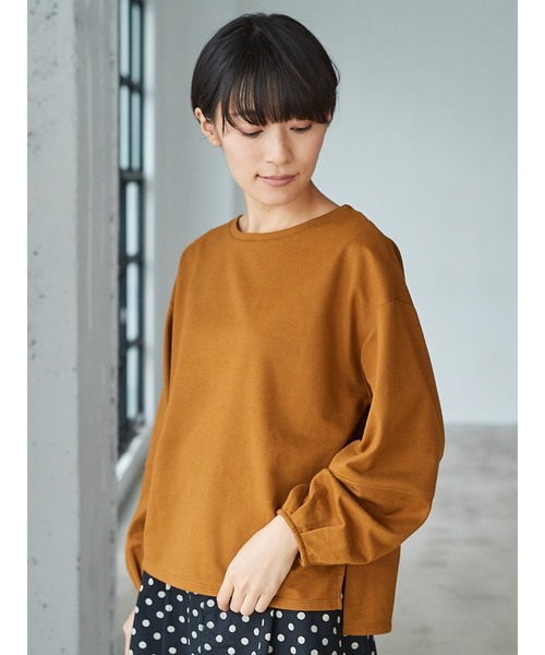 AMERICAN HOLIC(アメリカンホリック)の「・袖切替えボリュームプルオーバー(Tシャツ/カットソー・レディース・ブラック/グレー/マスタード/カーキ・FREE)」の4枚目の写真