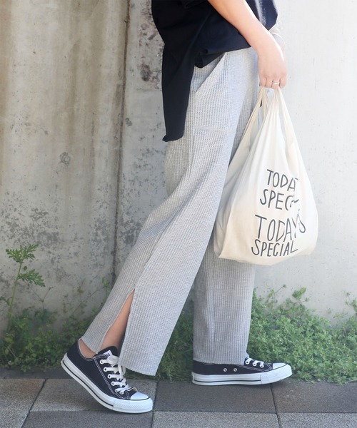 classicalelf（クラシカルエルフ）の「外スリット入りワッフル地ワイドルーズストレート無地イージーパンツ(フルレングス)（スウェットパンツ・レディース・ブラック/ブラウン/グレー・MEDIUM/LARGE/X-LARGE/XX-LARGE）」の3枚目の写真