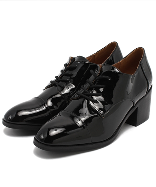 mystic(ミスティック)の「エナメルレースアップ(パンプス・レディース・ブラック/ベージュ/モカ・37/36/38)」の3枚目の写真