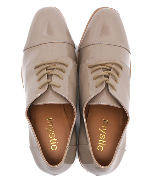 mystic(ミスティック)の「エナメルレースアップ(パンプス・レディース・ブラック/ベージュ/モカ・37/36/38)」の5枚目の写真