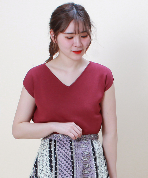 TRUDEA(トルディア)の「バックメタルプレート フレンチスリーブニット(ニット/セーター・レディース・ホワイト/ブラック/モカ/カーキ/ネイビー/ピンク・MEDIUM/LARGE)」の6枚目の写真
