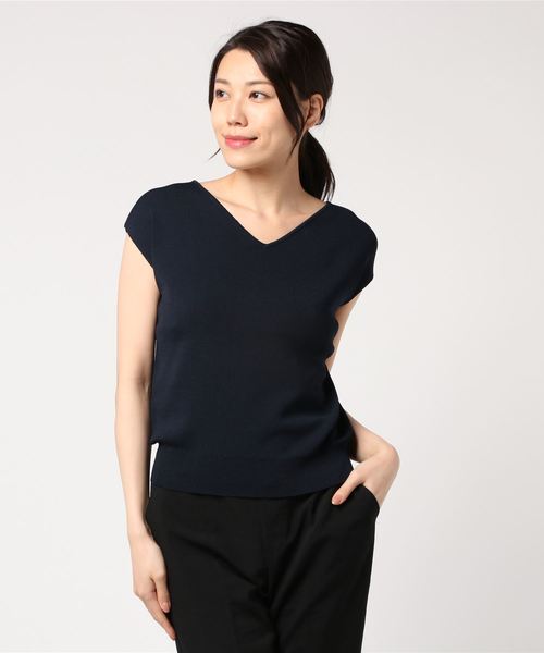 TRUDEA(トルディア)の「バックメタルプレート フレンチスリーブニット(ニット/セーター・レディース・ホワイト/ブラック/モカ/カーキ/ネイビー/ピンク・MEDIUM/LARGE)」の16枚目の写真