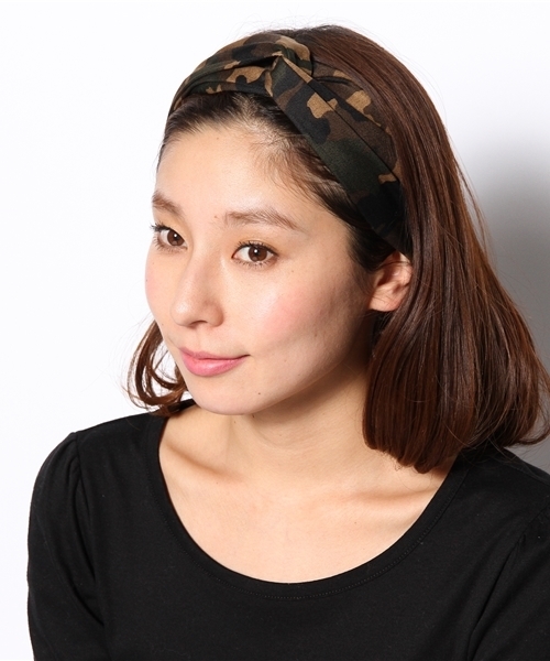 SHIPS for women（シップスフォーウィメン）の「Joelle Gagnard×SHIPS:カモターバン（ヘアバンド・レディース・グリーン・ONE SIZE）」の3枚目の写真