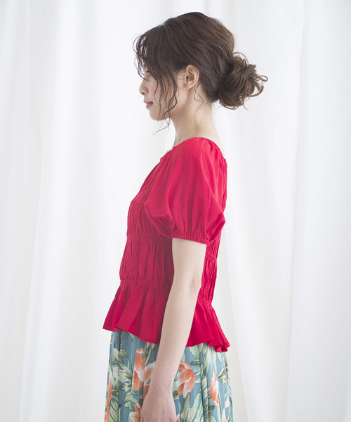 LUGG NAGG(ラグナグ)の「【Jewelobe/ ジュエローブ】 シャーリングオフショルトップス(シャツ/ブラウス・レディース・レッド/サックスブルー/ブラック/ホワイト・FREE)」の10枚目の写真