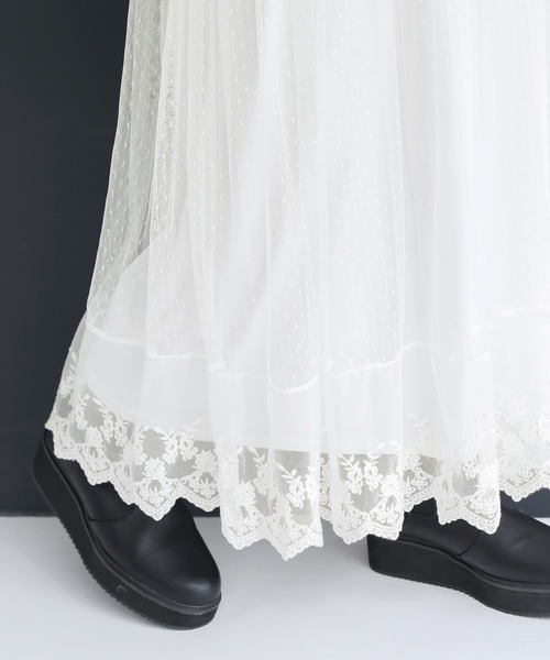 osharewalker（オシャレウォーカー）の「『贅沢レース長袖ペチワンピース』（ワンピース・レディース・オフホワイト/ブラック/グレー・2/1）」の11枚目の写真