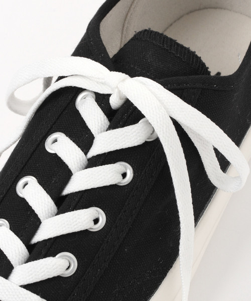 LAKOLE（ラコレ）の「【撥水/抗菌防臭】レースアップスニーカー[MEN] / LAKOLE（スニーカー・メンズ・キャメル/ブラック/ホワイト・MEDIUM/LARGE）」の13枚目の写真