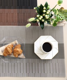 Jubilee（ジュビリー）の「【4枚セット】 北欧デザイン PVC 撥水 ランチョンマット（ランチョンマット/テーブルウェア）」