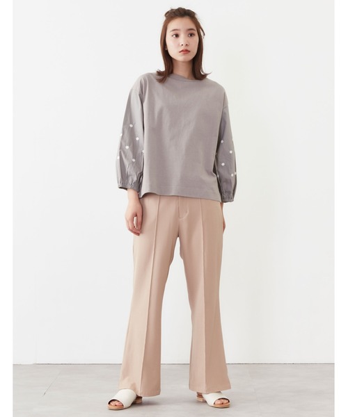 POU DOU DOU(プードゥドゥ)の「ドット刺繍スリーブトップス(Tシャツ/カットソー・レディース・ライトグレー/ネイビー/アイボリー・3)」の5枚目の写真