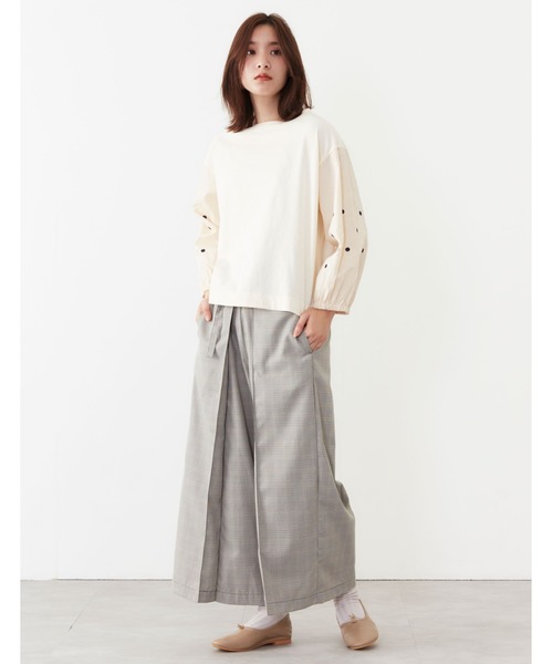 POU DOU DOU(プードゥドゥ)の「ドット刺繍スリーブトップス(Tシャツ/カットソー・レディース・ライトグレー/ネイビー/アイボリー・3)」の9枚目の写真